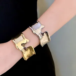 Punk Liquid Irregular Open Bangle Bracelet For Women Minimalist High Gloss Alloy Electroplated Chunky Adjustable Hand Jewelry