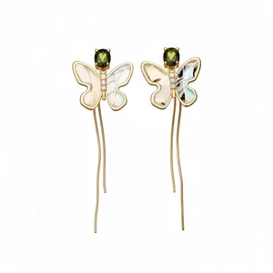 Elegant 18K gold-plated butterfly tassel clip-on earrings with zircon and sea shell inlay.