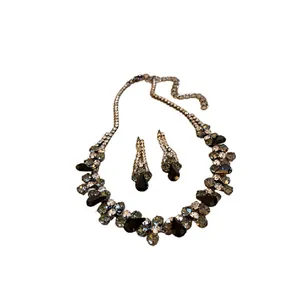 Elegant light luxury black waterdrop crystal necklace and stud earring jewelry set