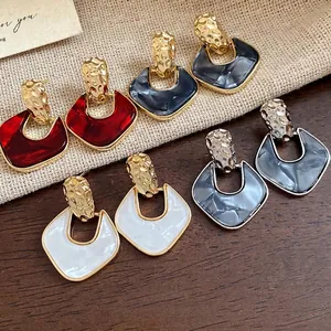 Orecchini Pendenti Vintage Royal a Rombo in Metallo Martellato per Donna Gioielli in Acrilico Marmorizzato Con Perno in Argento 925