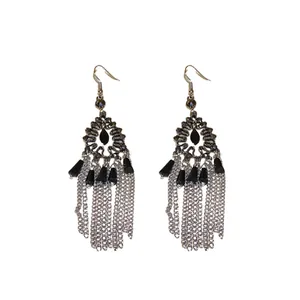 Orecchini a goccia vintage boho in argento con nappe e perle geometriche nere