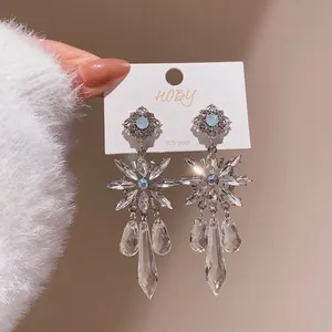 Luxurious Alloy Flower Drop Earrings With 925 Sterling Silver Earring Post Inlaid Sparkling Rhinestone Dangle Jewelry For Women Party