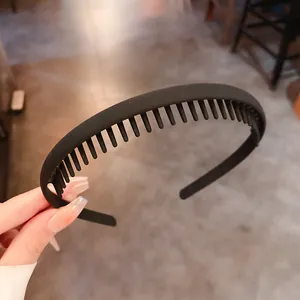 Simple Black Acrylic Toothed Headband For Women Non Slip Hair Hoop For Washing Face Masking Daily Fashion Hair Accessories