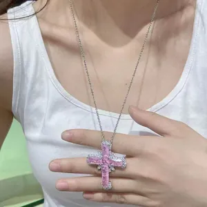 Luxury Copper Zirconia Cross Pendant Necklace Hip Hop Clavicle Chain For Women Silver Pink Personalized Fashion Jewelry Gift
