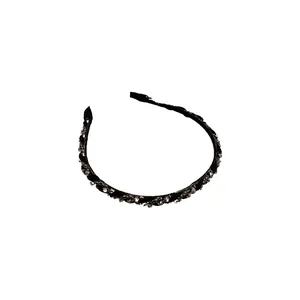 Elegant black rhinestone wrapped headband for a minimalist fashion and luxury look