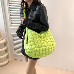 Large Capacity Women Quilted Puffer Cloud Bag Polyester Fashion Shoulder Crossbody Bag For Daily Use