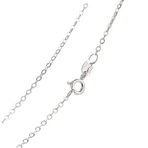 Detailansicht einer 925 Sterlingsilber Kette mit hochwertigem Federringverschluss