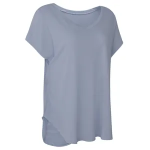 Loose fit V-neck yoga t-shirt for women in light blue featuring a stylish curved hem design