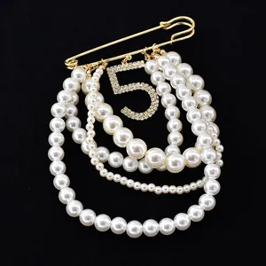 Alloy Faux Artificial Pearl Tassel Brooch Pin Large Safety Pin With Rhinestone Number Five Pendant Elegant French Style For Women