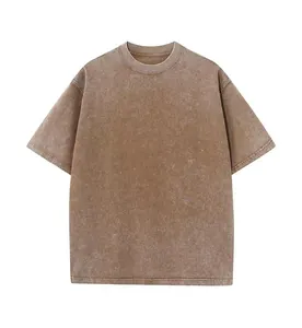 Detail view of 230g heavy cotton washed distressed retro unisex short sleeve t-shirt