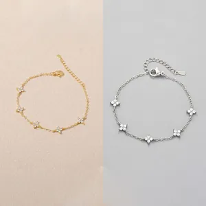 Eleganti bracciali a catena a quadrifoglio in oro e argento con cristalli scintillanti
