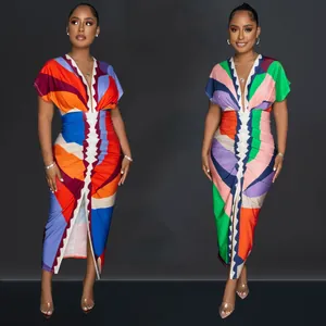 Elegant V-neck geometric print maxi dress with ruched front and side slit for women