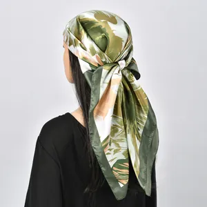 Elegant Women Floral Printed Square Scarf Fashion Satin Feel Polyester Headscarf Commute Decorative Shawl Stylish Neck Scarf