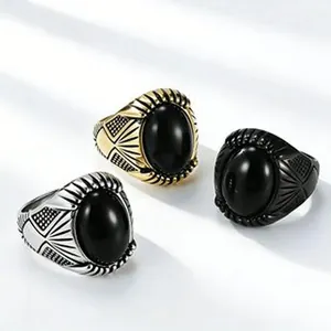 Vintage uniseks ringen van titaniumstaal met zwarte ovale steen in zilver goud en zwart