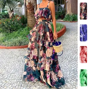 Tenue de Vacances Bohème pour Femmes avec Haut à Étages à Fines Bretelles et Jupe Longue à Étages Taille Haute