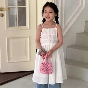Mini borsa a mano all'uncinetto rosa per bambine, accessorio estivo fatto a mano per bambini