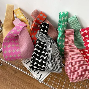 Borse da polso in maglia colorata con motivi pied-de-poule per regali