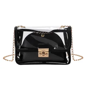 Borsa a tracolla 2-in-1 in PVC trasparente con pochette interna nera e catena dorata