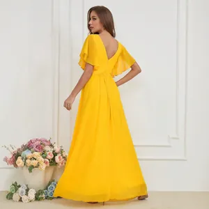 Robe longue élégante en mousseline jaune à col en V, manches volantées et dos nu