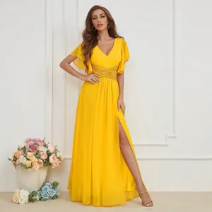 Robe de soirée élégante en mousseline jaune avec col en V et taille pailletée