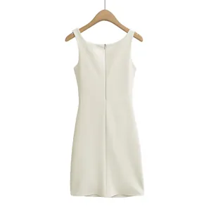 Detailed back view of an elegant sleeveless cream bodycon dress with zipper detail.