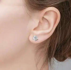 Elegant S925 sterling silver stud earrings featuring a sparkling 0.5ct moissanite stone