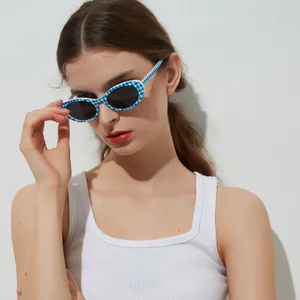 Lunettes de Soleil Ovales de Mode pour Femmes Tournesol Ananas Motif à Carreaux Monture PC Lentille AC UV400 Été