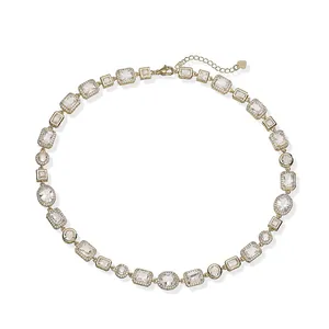 Vintage geometric crystal choker necklace with gold-plated link and heart charm