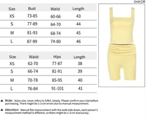 Tableau des tailles pour ensemble crop top jaune col carré et short taille haute froncé.