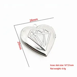 Detailed measurement guide for a heart-shaped stainless steel DIY photo locket pendant