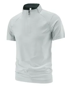 Men's athletic quarter-zip short sleeve T-shirt in light gray quick-dry stretch fabric