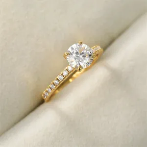 Close-up of gold-plated S925 silver ring with 3-carat round cubic zirconia solitaire.