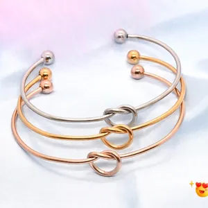 Minimalist Stainless Steel Heart Knot Open Bangle For Women Electroplated Heart Shaped Cuff Bracelet Fashion Jewelry
