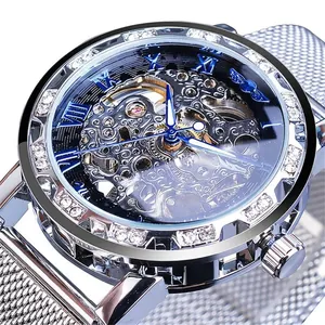 Orologio meccanico scheletrato argento da uomo con numeri romani e cristalli