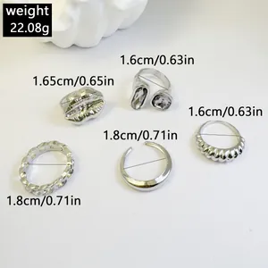 Detail view of 5pcs vintage silver ring set with size and weight measurements.