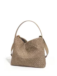 Vintage minimalist matte woven tote bag with large capacity and soft shoulder strap
