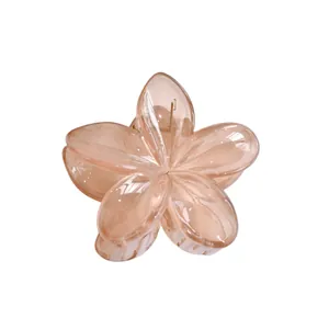 Eleganter pfirsichfarbener Frangipani-Blüten-Haarclip für vielseitiges Styling im Sommer