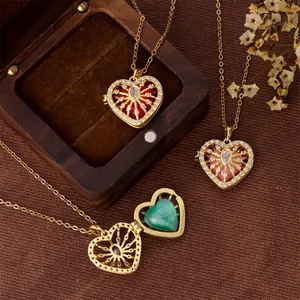 Retro INS Stainless Steel Openable Heart Pendant Necklace With Natural Stone Gold Plated Rhinestone Locket Jewelry For Women
