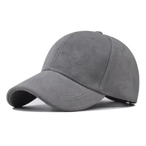 Berretto da baseball in camoscio grigio minimalista con cinturino regolabile per inverno