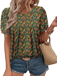 Bohemian floral print short sleeve top with keyhole neckline and smocked detail