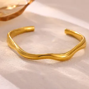 Minimalist 18k gold plated stainless steel wavy open cuff bracelet for women