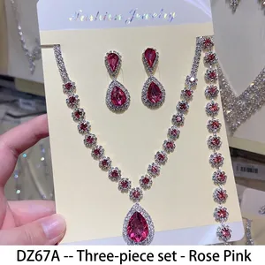 Three-piece rose pink rhinestone necklace earrings bracelet jewelry set details