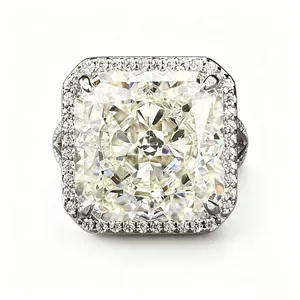 Luxury 13x13mm square high-carbon diamond ring in S925 sterling silver for women