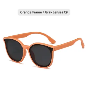 Lunettes de soleil polarisées pour enfants avec monture orange et verres gris foncés