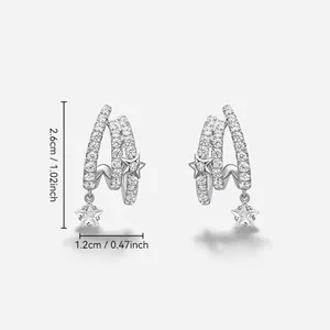 Sparkling zircon meteor stud earrings with star charm, height 2.6cm, silver finish.