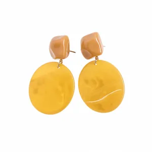 Vintage Maillard resin drop earrings with oval yellow pendant