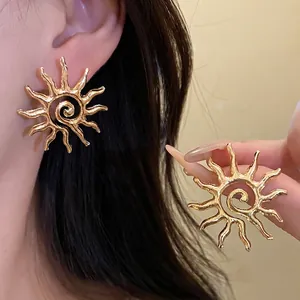 Alloy Sun Hollow Stud Earrings For Women With Silver Post Minimalist Luxury Metallic Texture Daily Dating Jewelry Gift