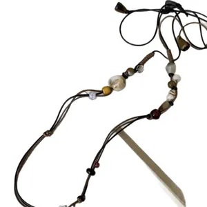 Handgefertigte böhmische braune geflochtene Taillenkette mit Vintage-Steinperlen für Damen