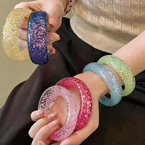 Dopamine Colorful Resin Round Bangle Bracelet For Women Fashion Minimalist Handmade Jewelry Colorful Glitter Sequin Inlaid Hand Ring