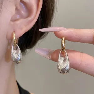 Vintage Minimalist Hammered Wrinkled Water Drop Pendant Hoop Earrings For Women Alloy Metal Gold Silver Two Tone Jewelry Gift